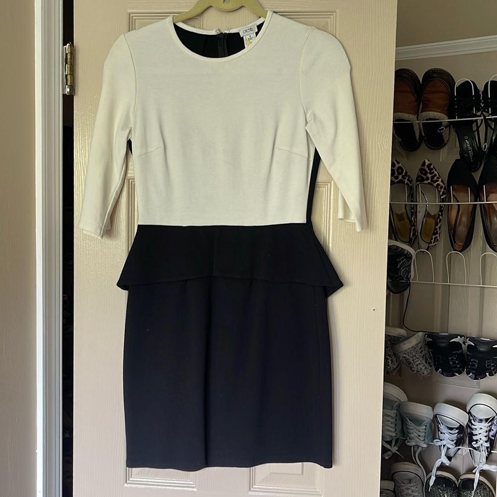Cache two tone dress.